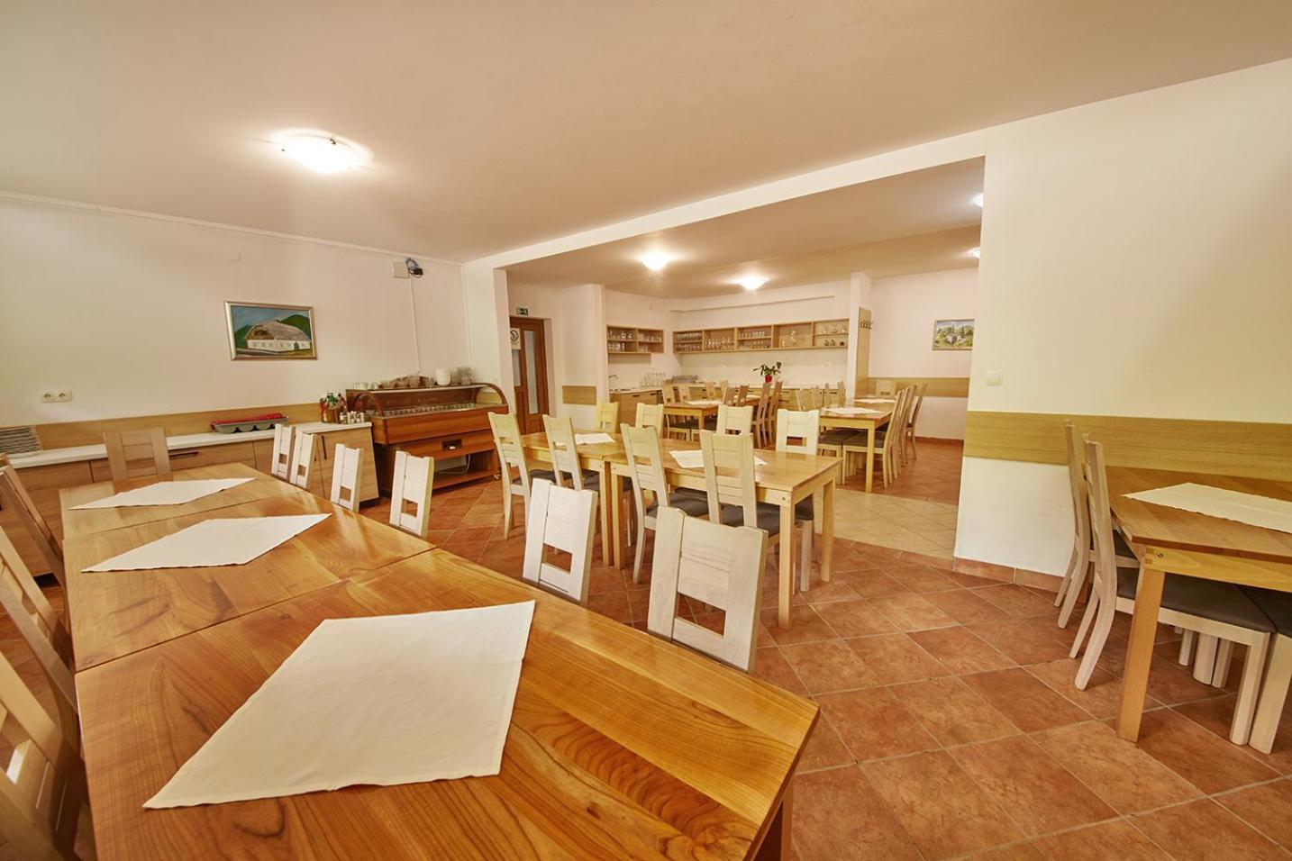 Rute Hotel And Apartments Kranjska Gora Exterior photo